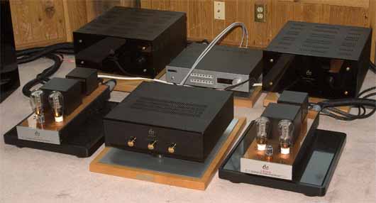 Main system with Meitner, Audio Note M10 and Kegons on HRS and Acoustic Dreams platforms